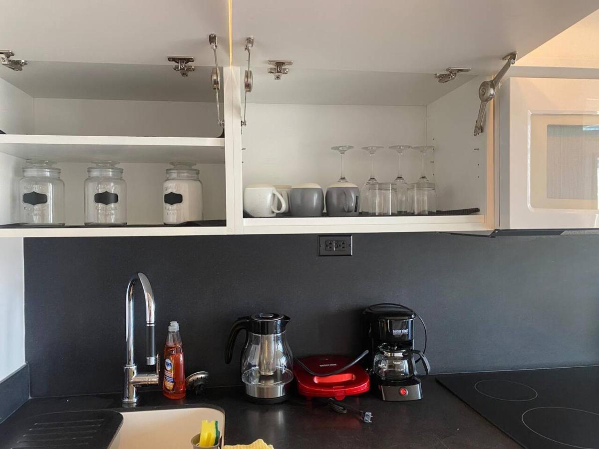 Family Oriented Downtown Toronto 2Bdrm Condo With Parking & Office Space Esterno foto